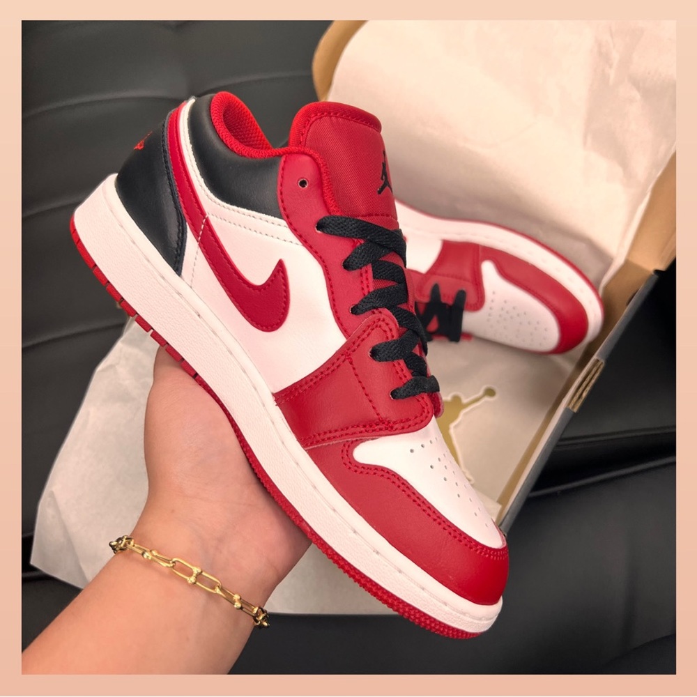 Air Jordan 1 Low